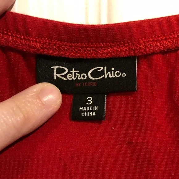 MAKE OFFER! Sassy? You bet! RetroChic by Torrid Elegant Red Women's Wrap Dress - Picture 5 of 8